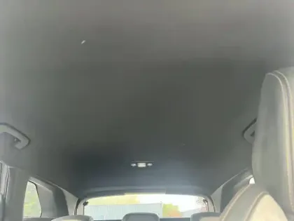 Photo 24 Peugeot 3008  Hybrid 225 e-EAT8 GT