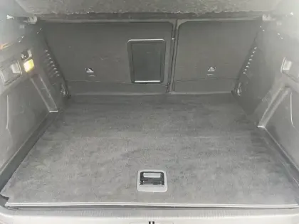 Photo 7 Peugeot 3008  Hybrid 225 e-EAT8 GT