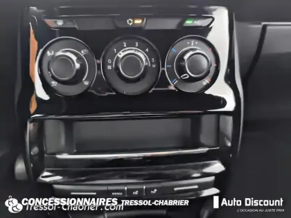 Photo 12 DS DS 3  BlueHDi 100 S&S BVM5 Be Chic