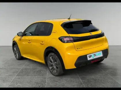 Photo 2 Peugeot 208  e- 136ch Style