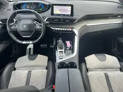 Photo 7 Peugeot 3008  HYBRID4 300ch GT e-EAT8