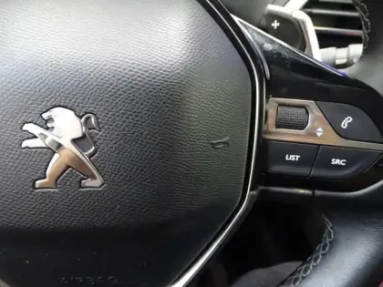 Photo 12 Peugeot 3008  1.2 PureTech 130ch Allure Business S&S EAT8  6cv