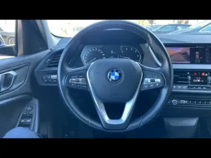 Photo 10 BMW Serie 1 Série 1 116iA 109ch Edition Sport DKG7