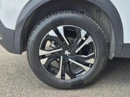 Photo 3 Peugeot 2008  1.5 BlueHDi 130ch S&S Roadtrip EAT8 125g