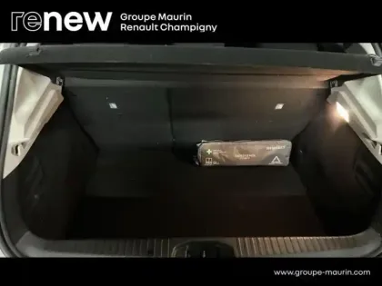Photo 10 Renault Clio  1.6 E-Tech 140ch Business -21