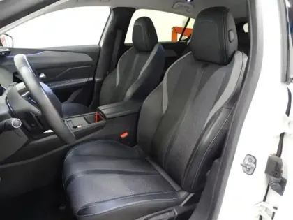 Photo 6 Peugeot 308  1.2 PureTech 130ch S&S Allure EAT8