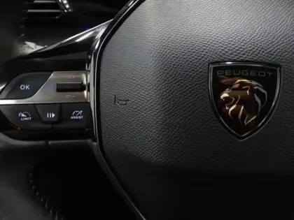Photo 11 Peugeot 308  1.2 PureTech 130ch S&S Allure EAT8