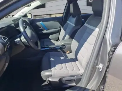 Photo 8 Citroën C4  Moteur électrique 136ch (100 kW) Shine Automatique