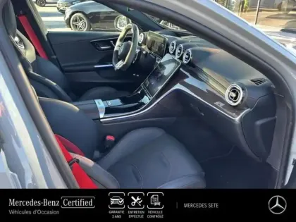 Photo 10 Mercedes Classe C Gén. V (W206) Ph1 AMG F1 Edition 4