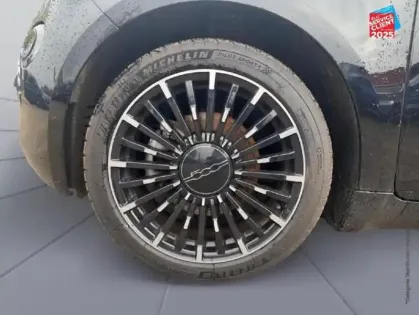 Photo 9 Fiat 500  3+1 e 118ch Icône Plus