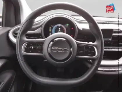 Photo 26 Fiat 500  E 95CH ACTION