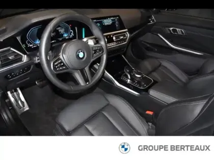 Photo 9 BMW Serie 3 Série 3 330eA 292ch M Sport 10cv