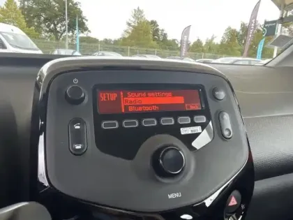 Photo 14 Citroën C1  VTi 72 S&S Feel 5p E6.d