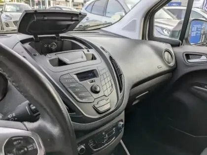 Photo 12 Ford Transit Courier  1.5 TDCI 100ch Stop&Start Trend