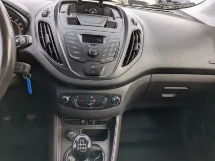 Photo 13 Ford Transit Courier  1.5 TDCI 100ch Stop&Start Trend