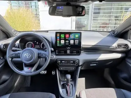 Photo 6 Toyota Yaris Hybride 130h GR SPORT