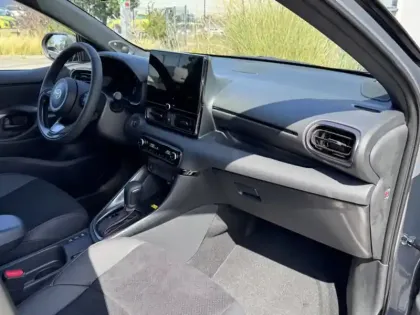 Photo 5 Toyota Yaris Hybride 130h GR SPORT