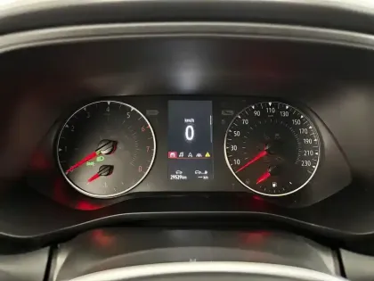 Photo 39 Renault Arkana  mild hybrid 140 EDC FAP - 22