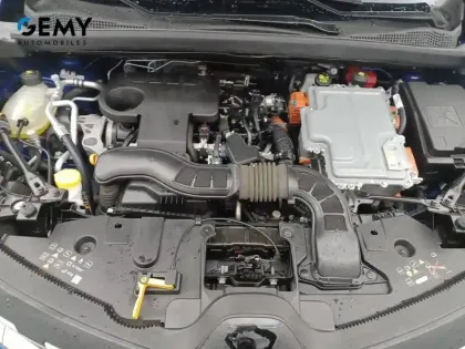 Photo 45 Renault Captur  E-Tech Plug-in 160 - 21