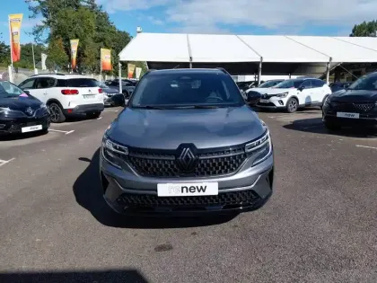 Photo 45 Renault Austral  E-Tech full hybrid 200 GSR2