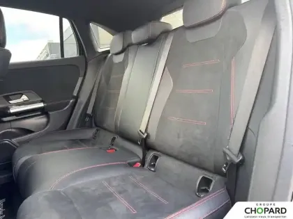 Photo 17 Mercedes GLA  200 7G-DCT