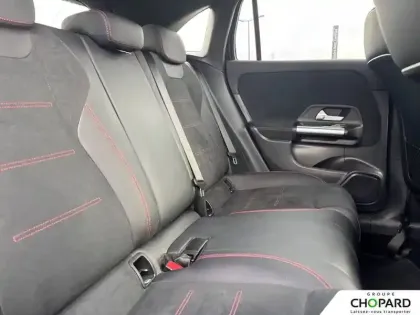 Photo 19 Mercedes GLA  200 7G-DCT