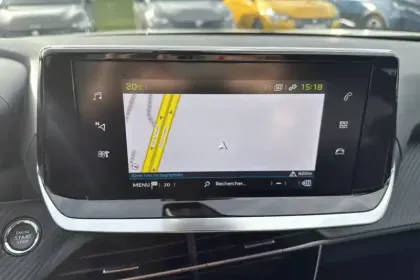 Photo 56 Peugeot 2008  Electrique 136 ch