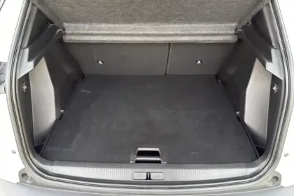 Photo 72 Peugeot 2008  Electrique 136 ch