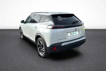 Photo 67 Peugeot 2008  Electrique 136 ch