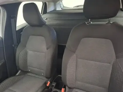 Photo 26 Renault Clio  SOCIETE BLUE DCI 100 - 21N