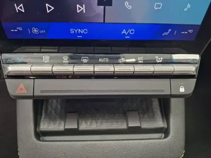 Photo 143 Renault Scenic  E-Tech electrique 220 ch grande autonomie