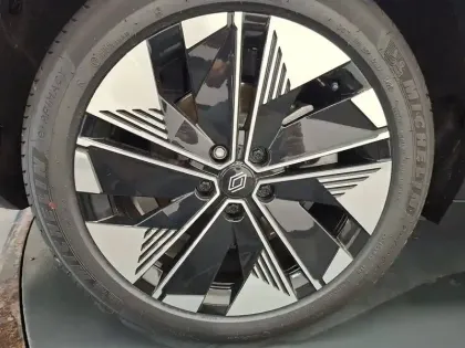 Photo 127 Renault Scenic  E-Tech electrique 220 ch grande autonomie