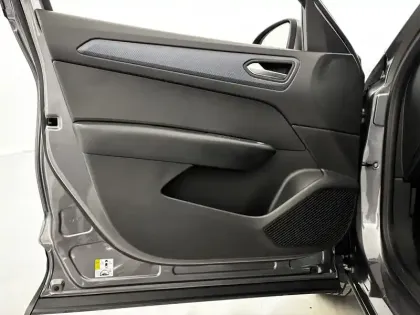 Photo 84 Renault Arkana  mild hybrid 140 EDC FAP - 22