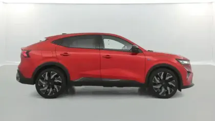 Photo 47 Renault Rafale  E-Tech full hybrid 200