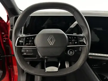 Photo 52 Renault Rafale  E-Tech full hybrid 200