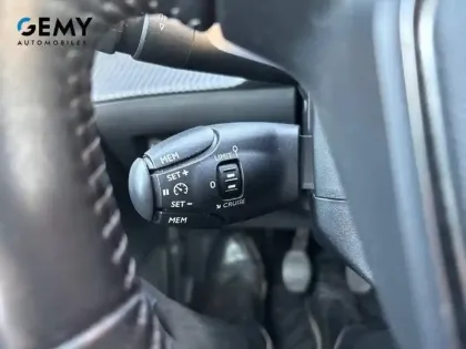 Photo 22 Peugeot 208  PureTech 100 S&S BVM6