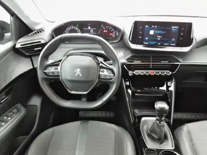 Photo 31 Peugeot 208  BlueHDi 100 S&S BVM6