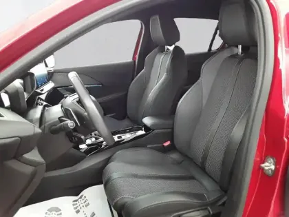 Photo 10 Peugeot 208  PureTech 100 S&S EAT8