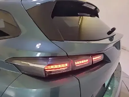 Photo 16 Peugeot 308  SW BlueHDi 130ch S&S EAT8