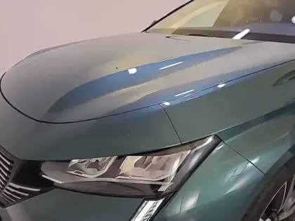 Photo 15 Peugeot 308  SW BlueHDi 130ch S&S EAT8