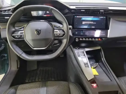 Photo 7 Peugeot 308  SW BlueHDi 130ch S&S EAT8