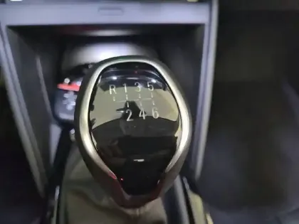 Photo 13 Citroën C4  PureTech 130 S&S BVM6