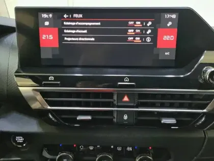 Photo 22 Citroën C4  PureTech 130 S&S BVM6