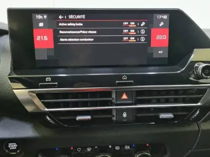 Photo 21 Citroën C4  PureTech 130 S&S BVM6
