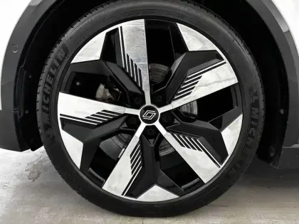 Photo 18 Renault Megane  E-Tech EV60 220 ch optimum charge