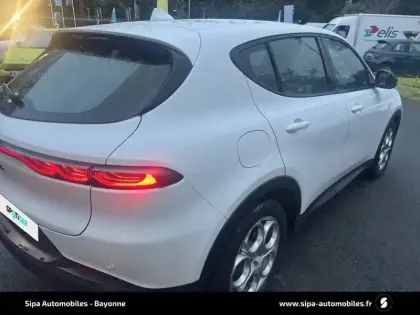 Photo 130 Alfa Romeo Tonale  1.5 Hybrid 130 ch TCT7