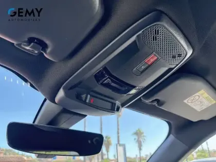 Photo 32 Peugeot 2008  PureTech 130 S&S BVM6