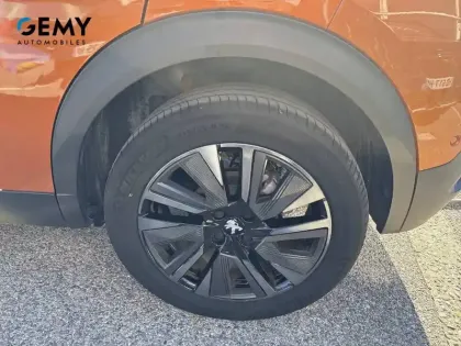 Photo 13 Peugeot 2008  PureTech 130 S&S BVM6