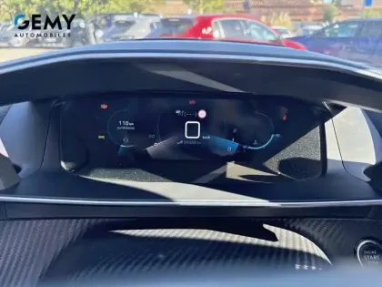 Photo 24 Peugeot 2008  PureTech 130 S&S BVM6