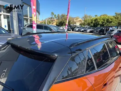 Photo 19 Peugeot 2008  PureTech 130 S&S BVM6